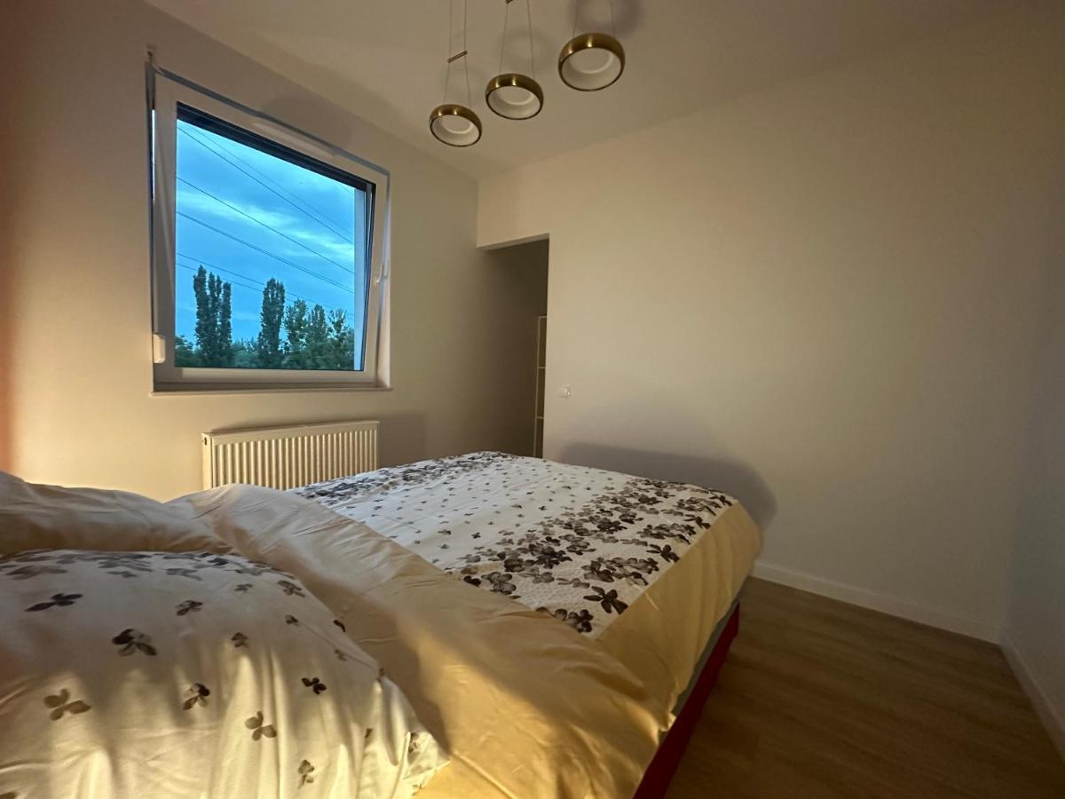 Avocado Apartment Wroclaw