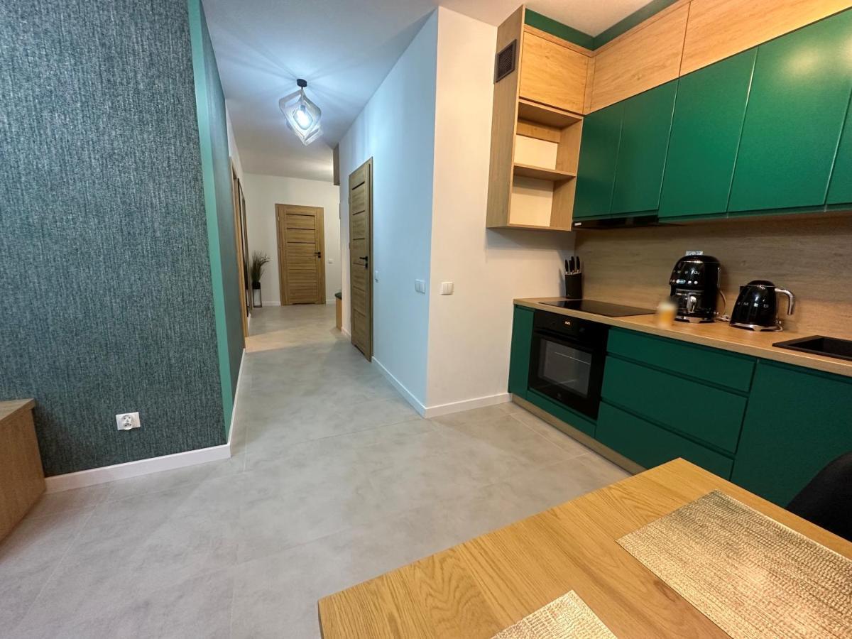 Avocado Apartment *