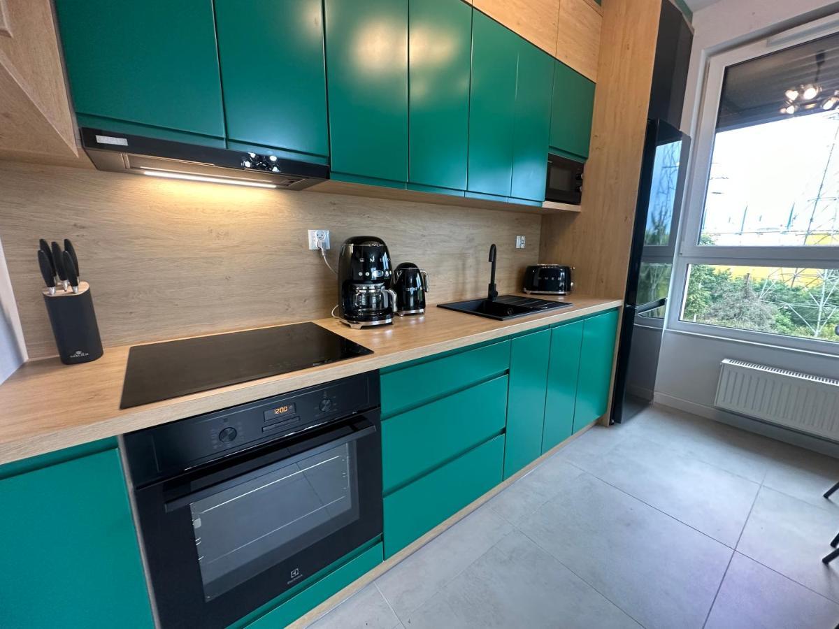 Avocado Apartment Wroclaw